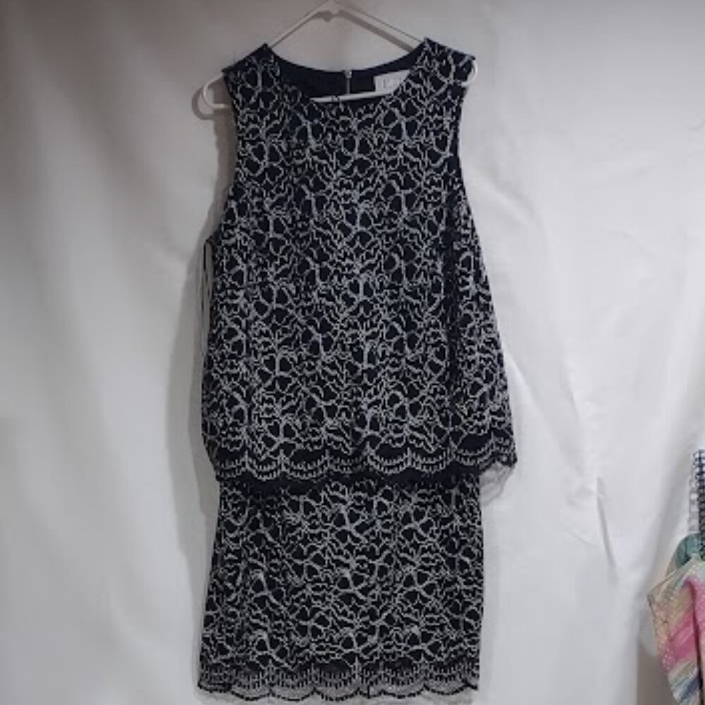 ELLE 2 PIECE SKIRT AND SLEEVELESS TOP SET 2 DIFFERENT SIZES SEE MEASUREMENTS